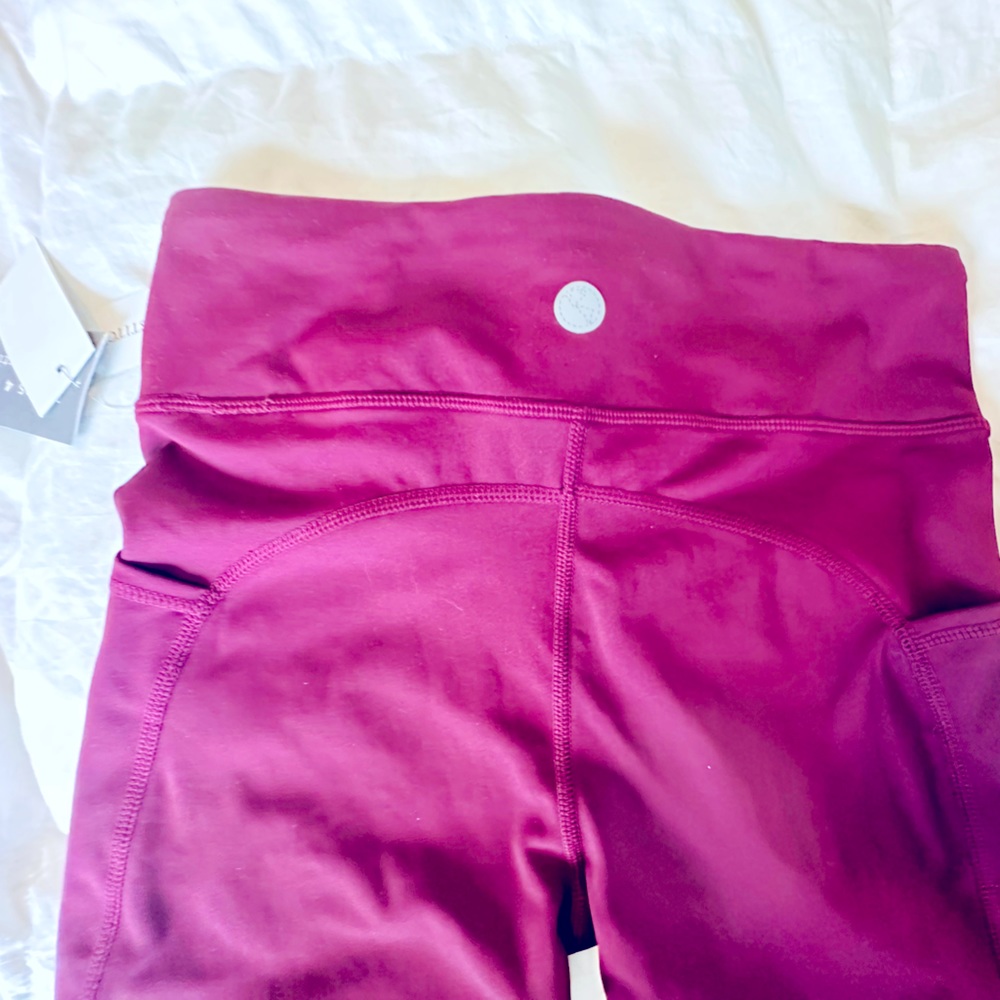 Threads 4 Thought Leggings - Picture 3 of 4